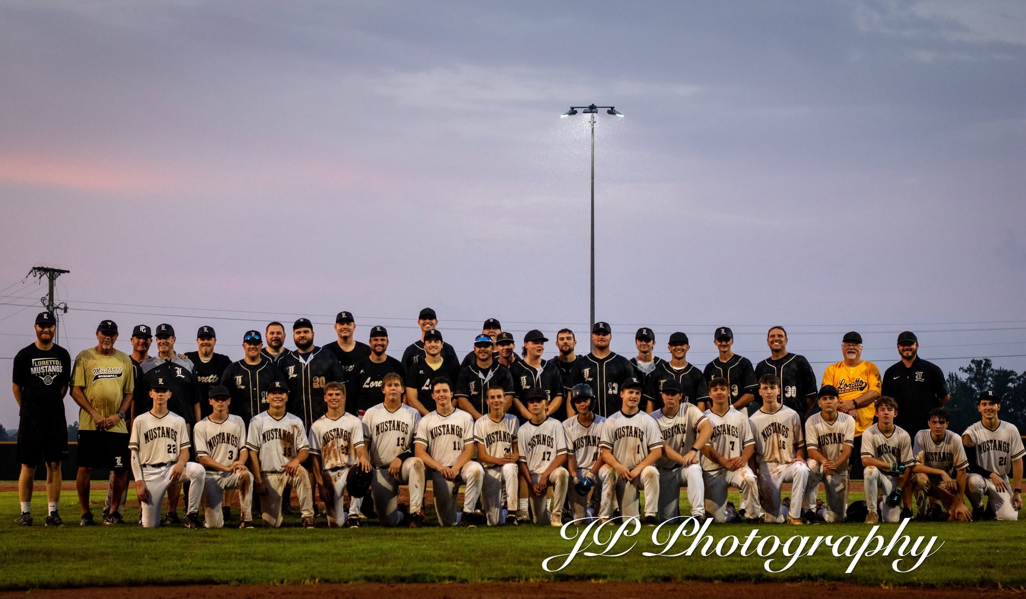 Alumni game participants